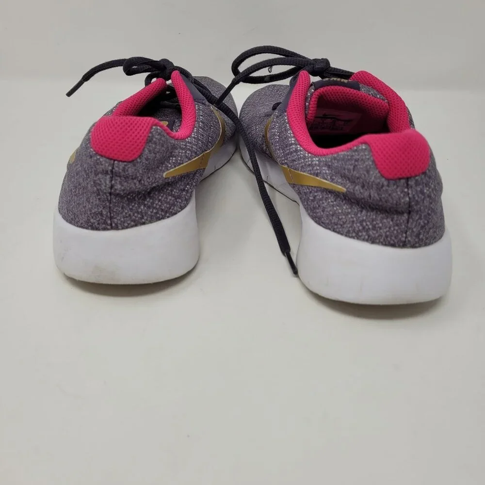 Nike Kids Tanjun girls 5.5 YOUTH purple pink lace up sneakers 818384-502